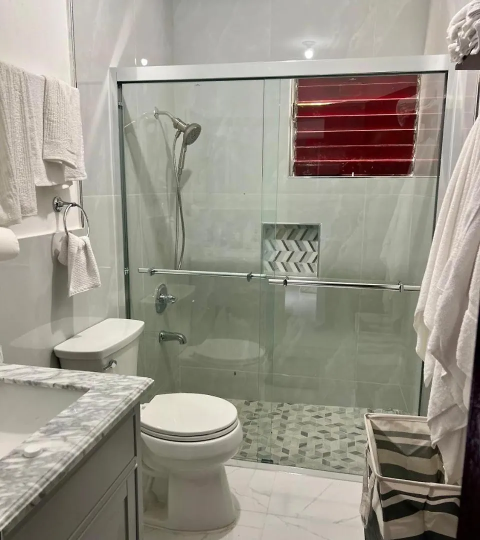 Serene Getaway-Newly Renovated Spacious 2 Beds 2 Baths Montego Bay Jamaica
